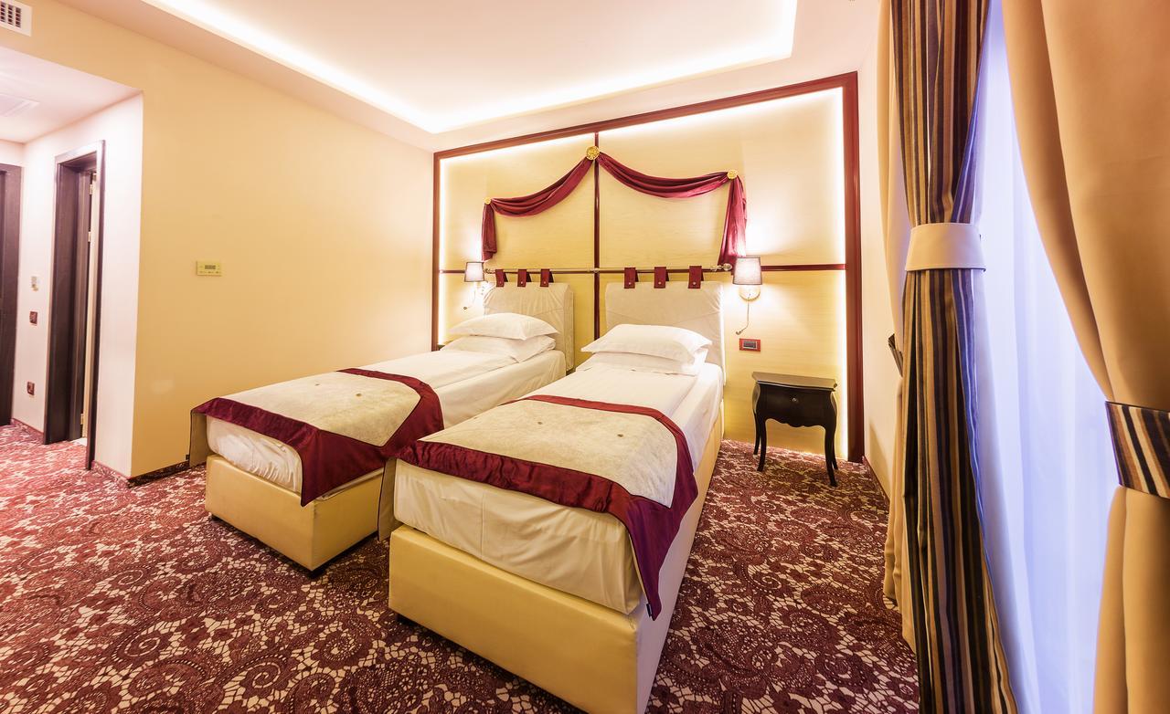 Hotel Cardinal Alba Iulia Exterior foto