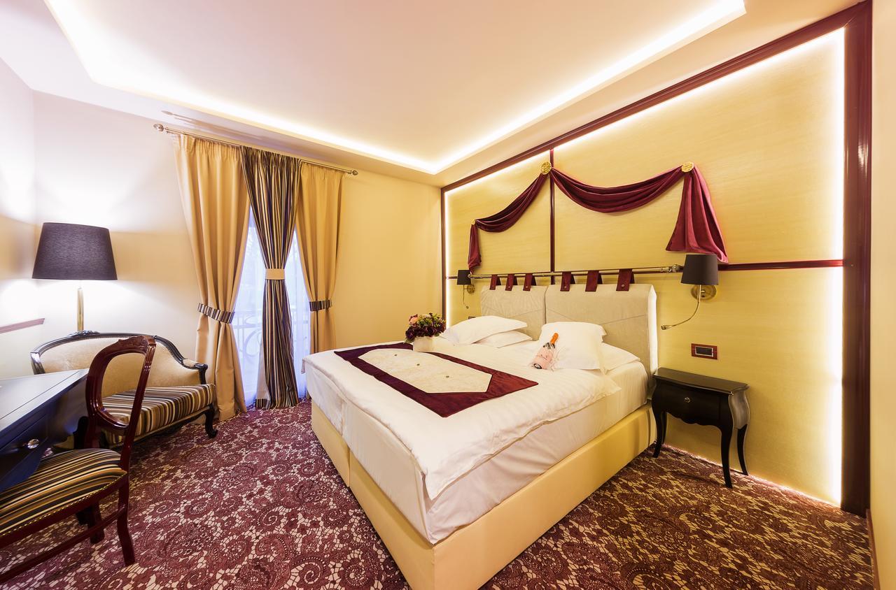 Hotel Cardinal Alba Iulia Exterior foto